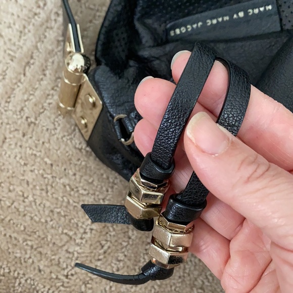 Marc by Marc jacobs perforated black leather hobo - Picture 5 of 12